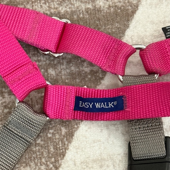 PetSafe Easy Walk Dog Harness Raspberry Gray Large - Picture 3 of 5